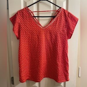 Red and white light dress top